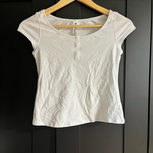 Lululemon Light Vapor Short Sleeve Henley Tee – Size M